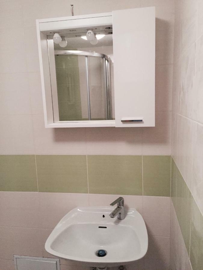Apartments Leptiric Подстрана Екстериор снимка